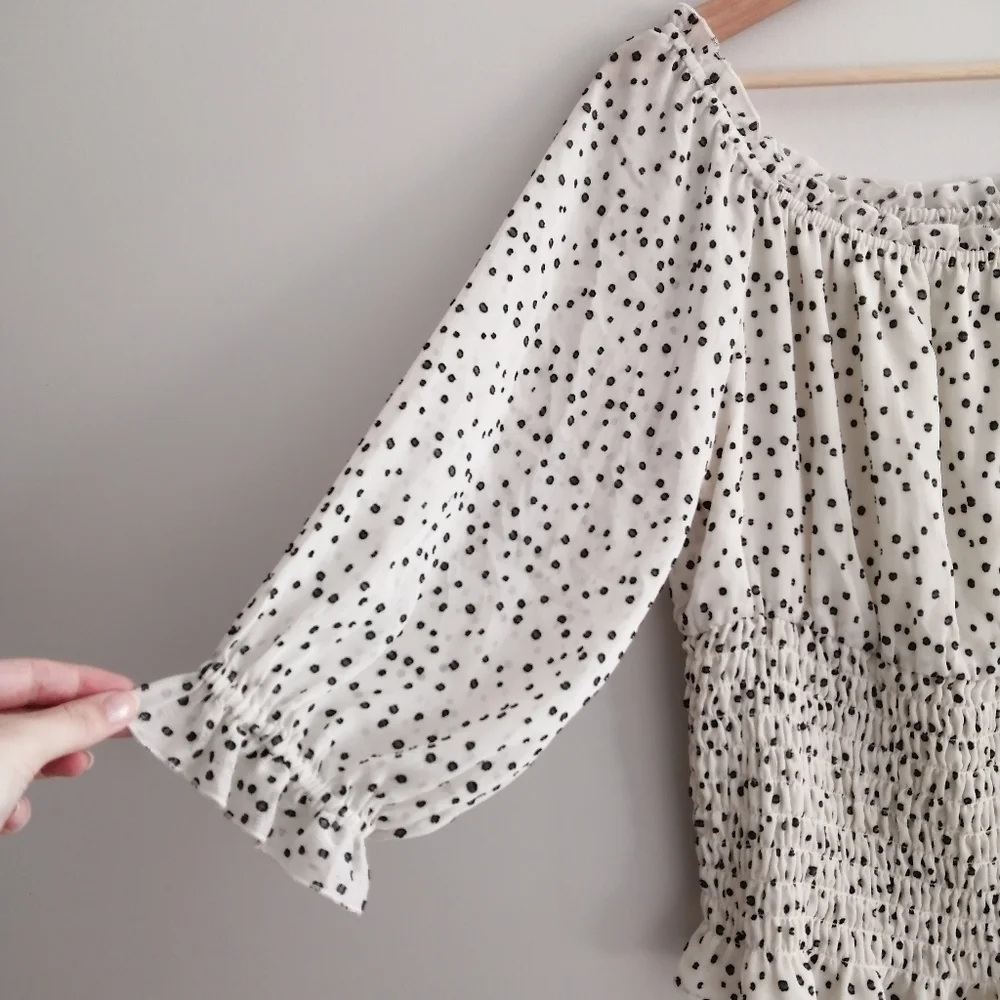 By Anthropologie Lucia Off the Shoulder Smocked Blouse White Polka Dot Large - Picture 6 of 16